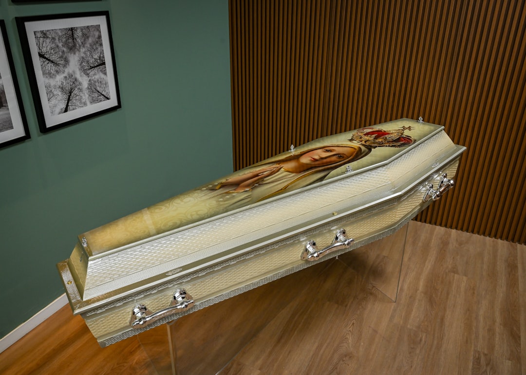 7 Brilliant and Unconventional Ways to Find a Job in Mortuary Services