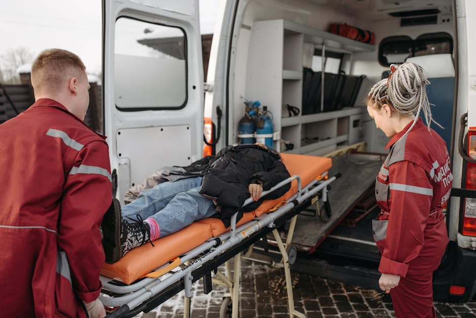 A Quick Start Guide to the Best Medical Stretchers - American Mortuary Coolers & Equipments