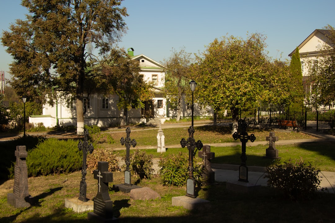 Detailed Guide to Holland Cemetery Locations and Information